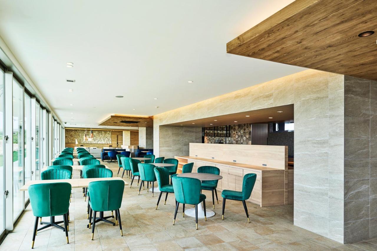 Watermark Hotel Okinawa Miyakojima Εξωτερικό φωτογραφία